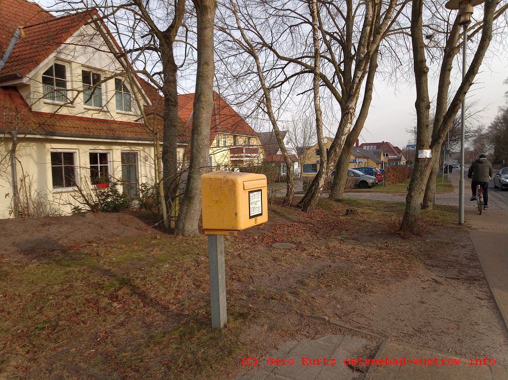 Auf dem Weg zum Lidl findest den Briefkasten an der Thälmannstraße an der Ecke zur Schmiedestraße